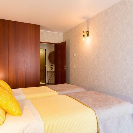 Charming 2-Bedroom Apartment In The City Centre Lisbon Bagian luar foto