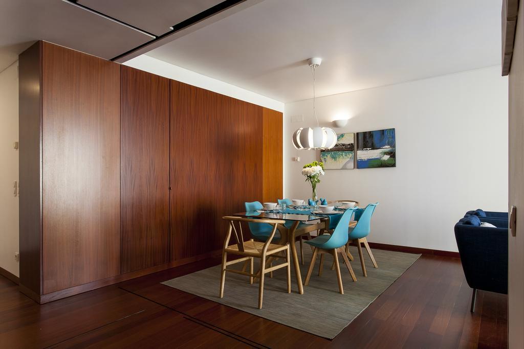 Charming 2-Bedroom Apartment In The City Centre Lisbon Bagian luar foto