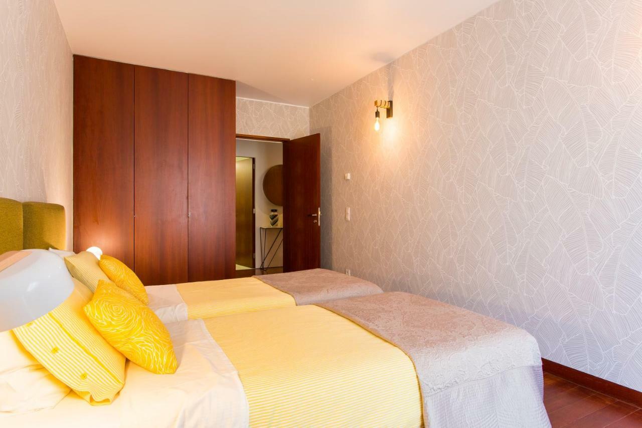 Charming 2-Bedroom Apartment In The City Centre Lisbon Bagian luar foto
