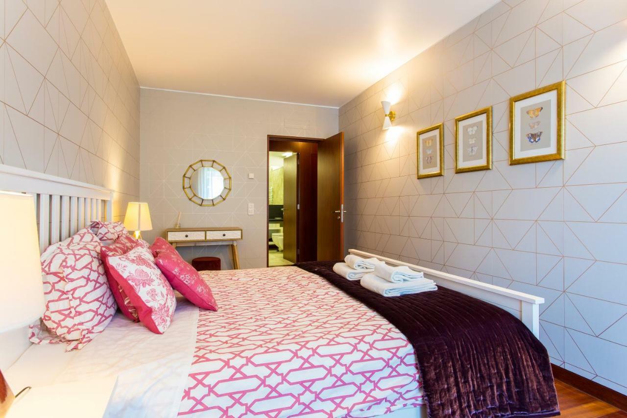Charming 2-Bedroom Apartment In The City Centre Lisbon Bagian luar foto